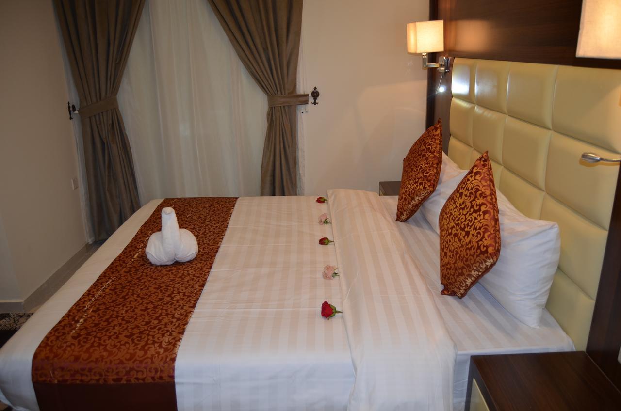 Aparthotel Lina Park 4 à Khobar Extérieur photo
