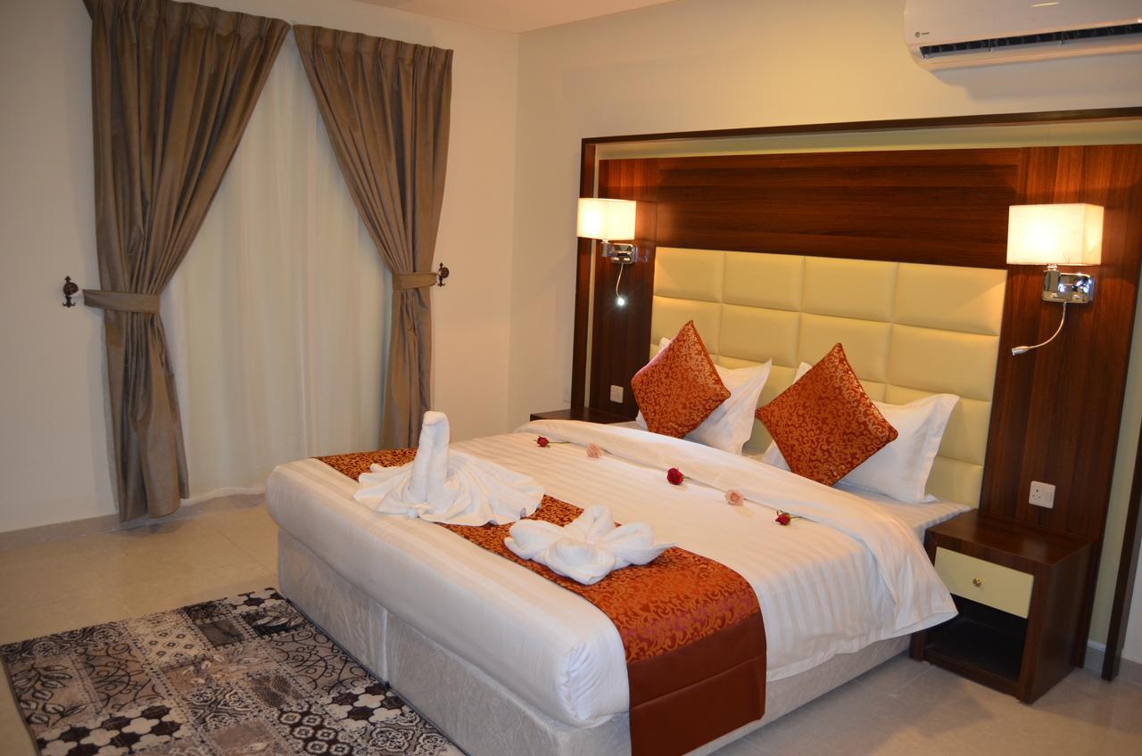 Aparthotel Lina Park 4 à Khobar Extérieur photo