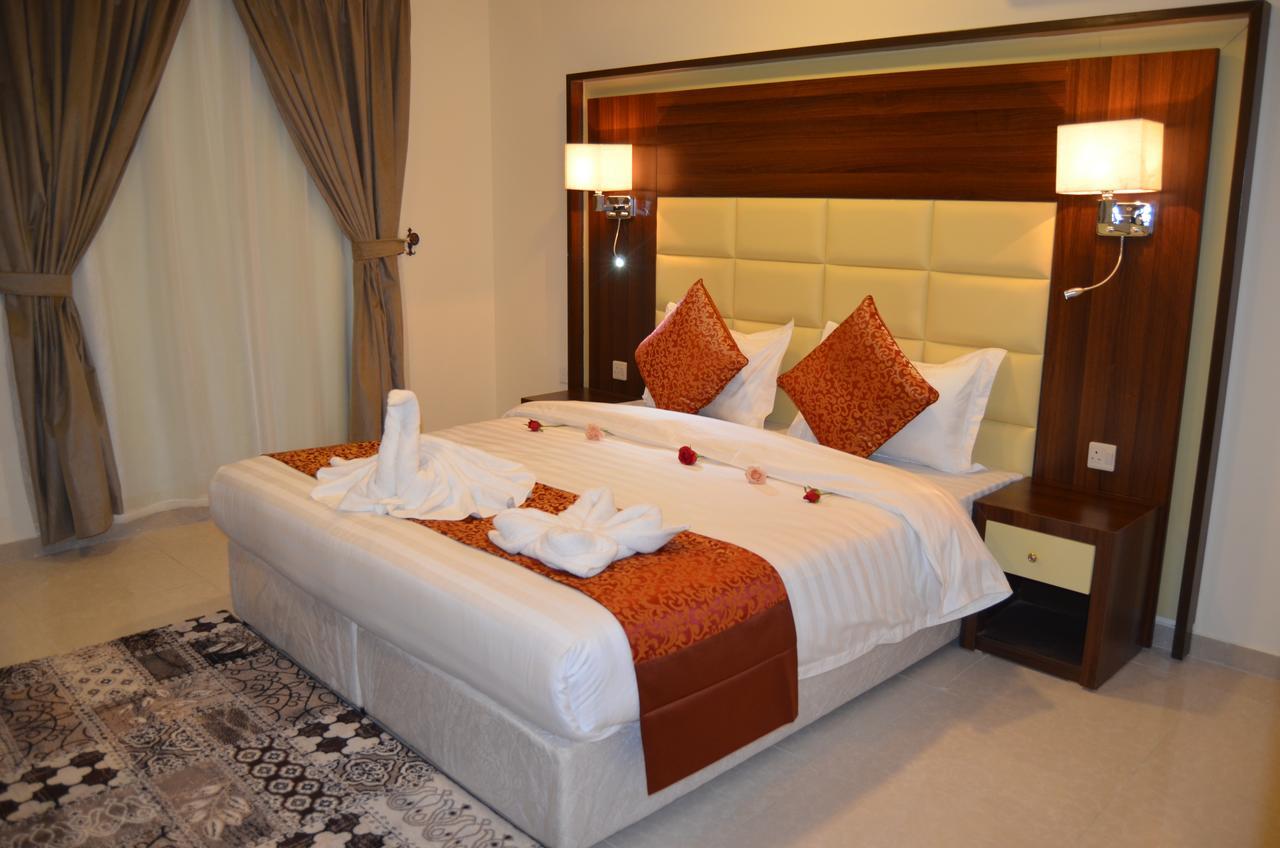Aparthotel Lina Park 4 à Khobar Extérieur photo